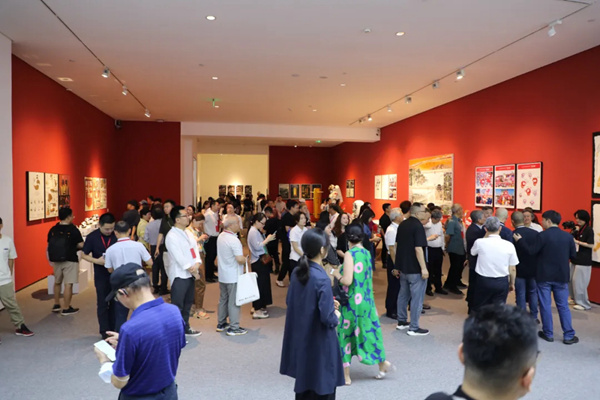 第十四届全国美术作品展览艺术设计作品展在重庆开幕