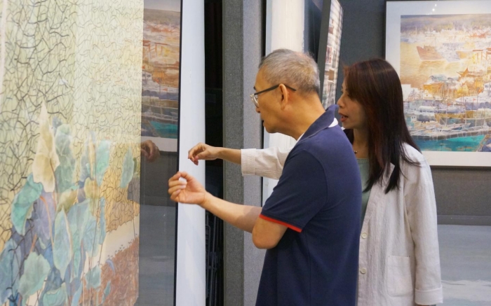 “盛世濠江美如画——庆祝澳门回归祖国25周年美术作品展览”在澳门开幕