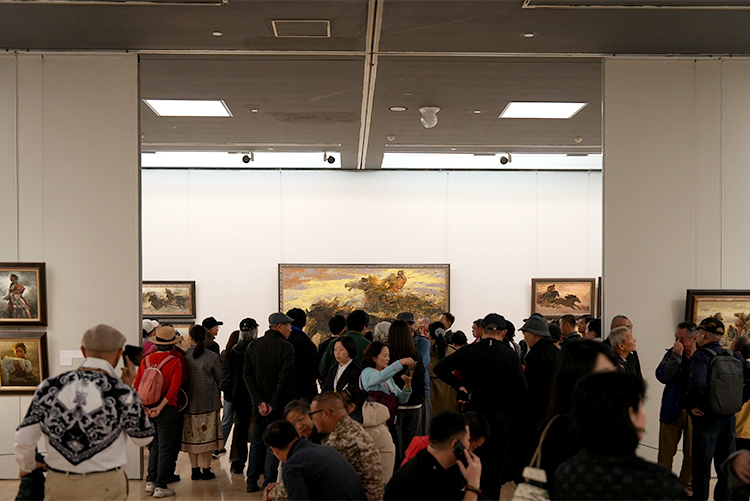 天人共情，物我无界：刘亚江油画作品展开幕