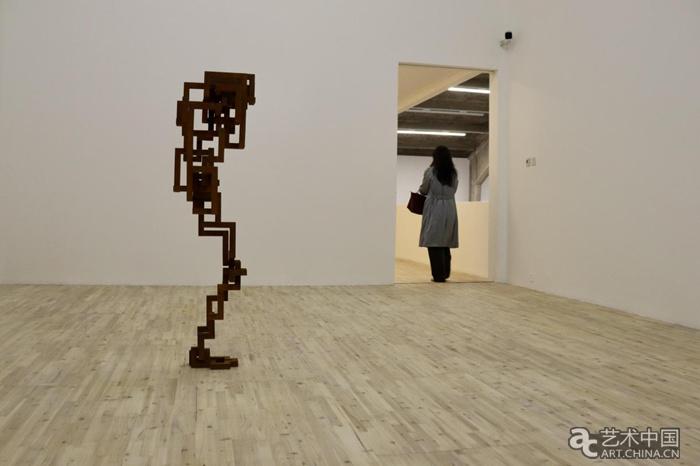 身体的体验是感知世界的起点：安东尼·葛姆雷的“栖息之所”在北京