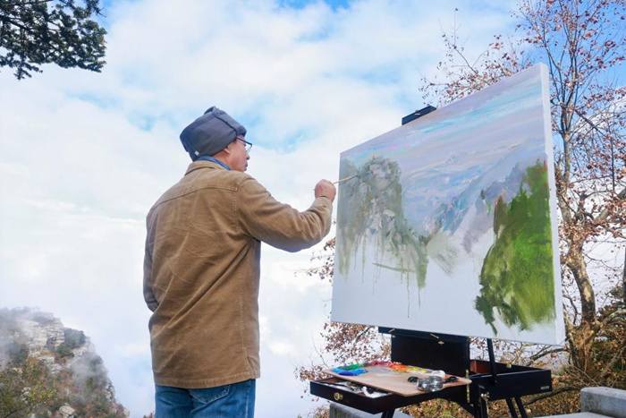 秋日庐山 色彩缤纷：35位油画名家情绘九江“山江湖城”