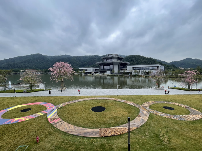 来广东南海大地艺术节，开“盲盒”，集印章，在水脉桑田间成为艺术的一部分！