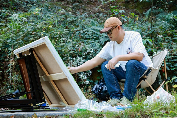 秋日庐山 色彩缤纷：35位油画名家情绘九江“山江湖城”