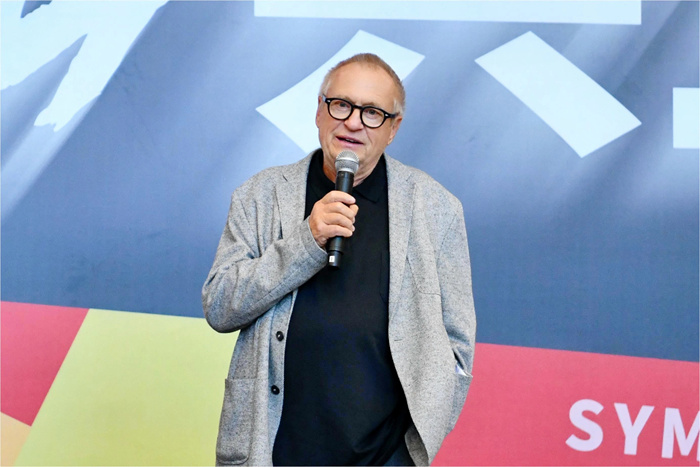 “相融共生：中德当代艺术展”江西省美术馆举行 对话总策划任戎