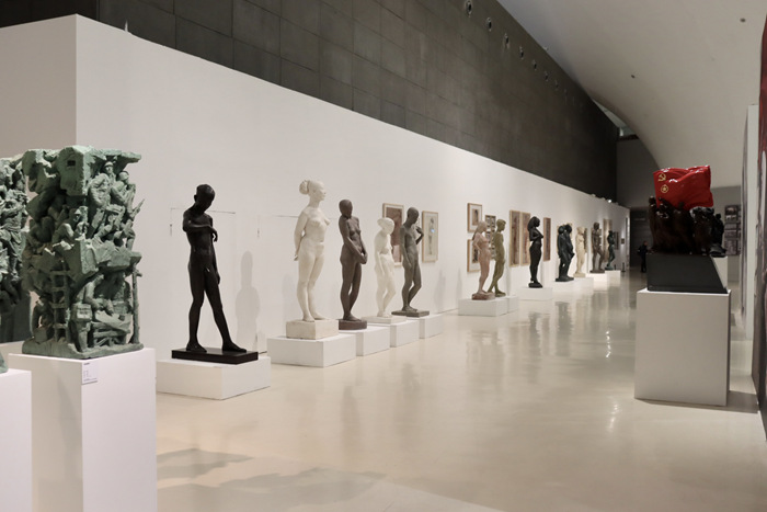 央美“雕塑大系”90年：一场与时代同行的“雕塑大戏”