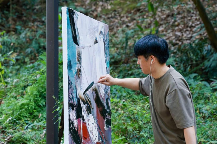 秋日庐山 色彩缤纷：35位油画名家情绘九江“山江湖城”