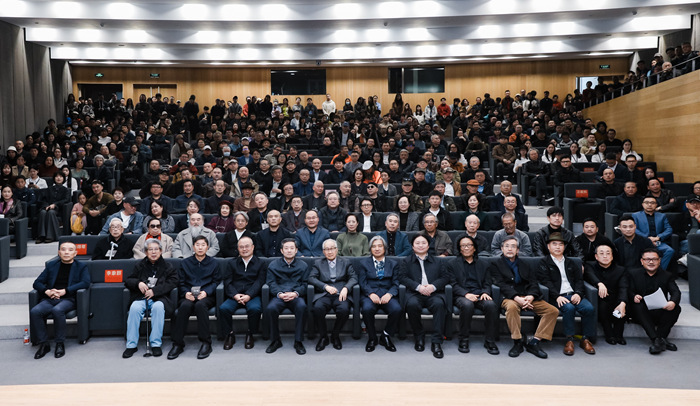 央美“雕塑大系”90年：一场与时代同行的“雕塑大戏”