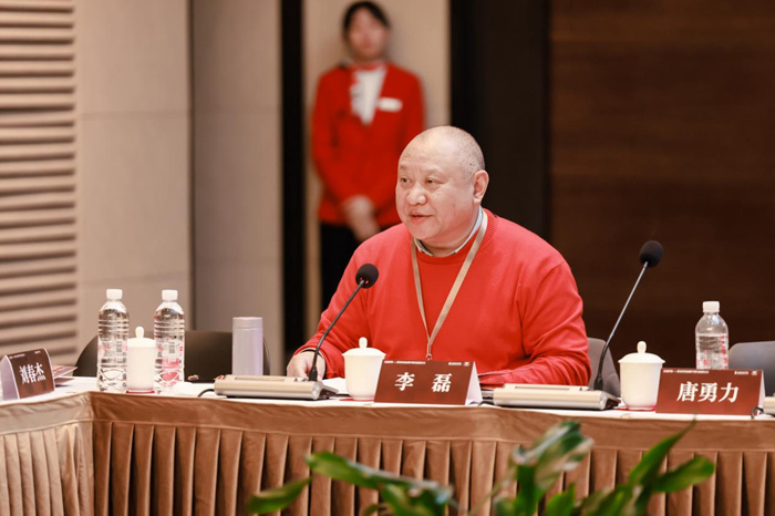 忻东旺绘画教学研究展上海举行 40余位学者深入探讨其创作与教学理念