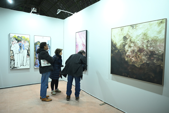 “艺术之都——第235届法国艺术家沙龙中国艺术家邀请展”在巴黎大皇宫开幕