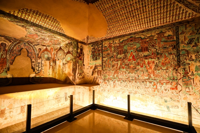 9座洞窟、300件壁画与彩塑 全球最大敦煌艺术展“如是莫高”在京展出