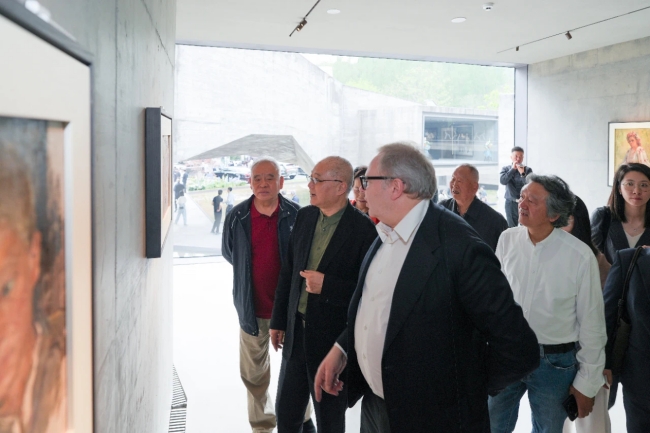 肖峰艺术馆开馆暨“时代之子——肖峰、宋韧艺术展”开幕