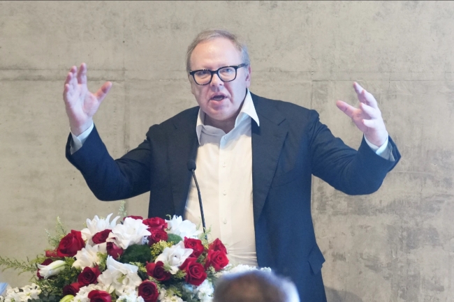 肖峰艺术馆开馆暨“时代之子——肖峰、宋韧艺术展”开幕