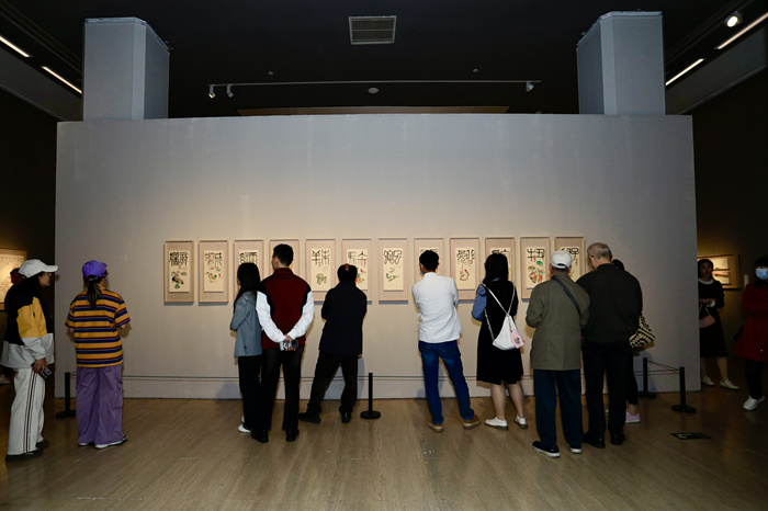 “意无尽——李学明中国画作品展”在中国美术馆开幕