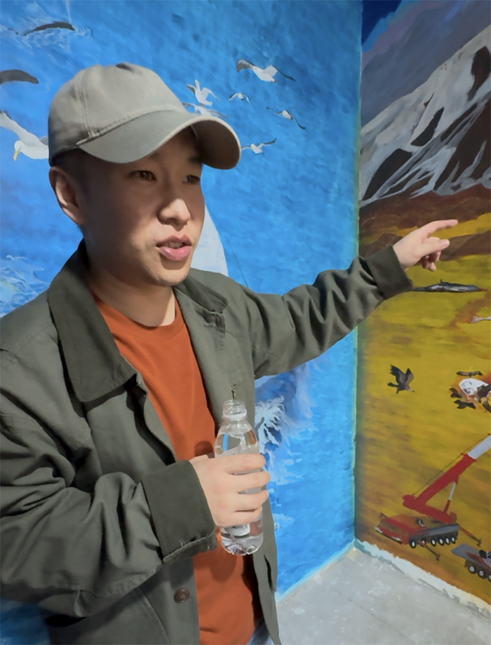 从黑戈壁到单元房壁画：一位80后艺术家的精神考古