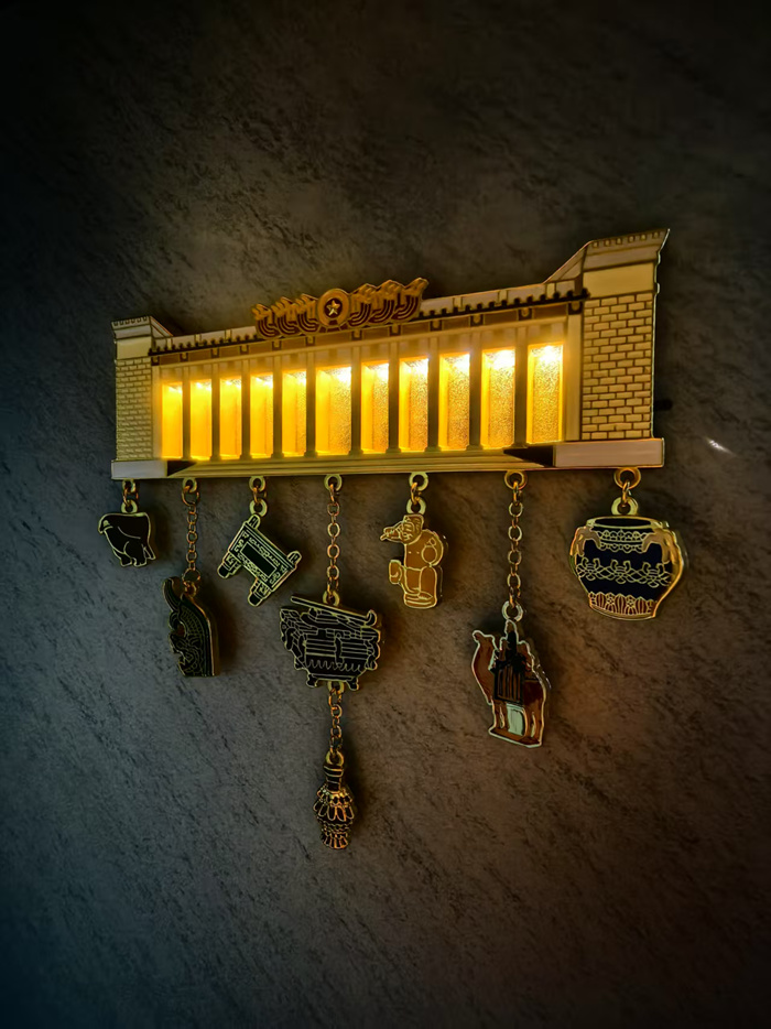 一本书让你“思接千载”：用115件珍贵文物串起古代中国