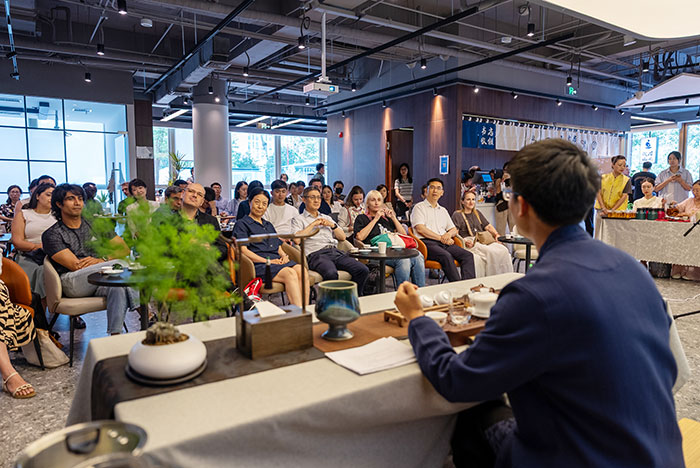 中国外文局举办“文明对话国际日”主题文化沙龙——以“茶”为文化切口探讨文明对话的微观表达