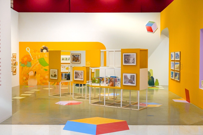 “以美筑梦——2024·儿童图画书创作100成果展”在中国妇女儿童博物馆开幕