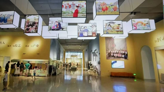 非遗正青春：非遗传承人研培计划十年成果展在京亮相