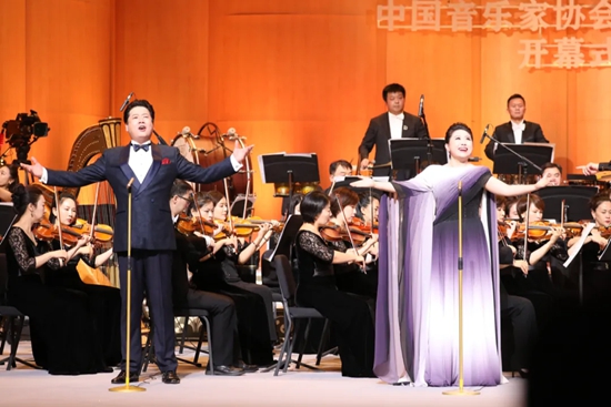 “唱响黄河”——中国音协第二届全国声乐展演在郑州举办
