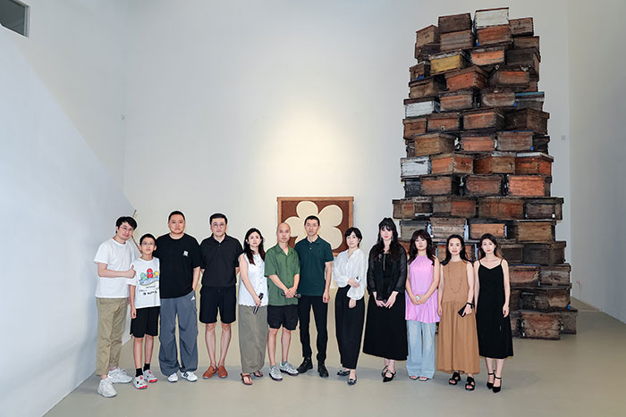 “身体记忆”与物性的诗学：艺术家康靖、郑江双人展有边空间BOUNDED SPACE开幕