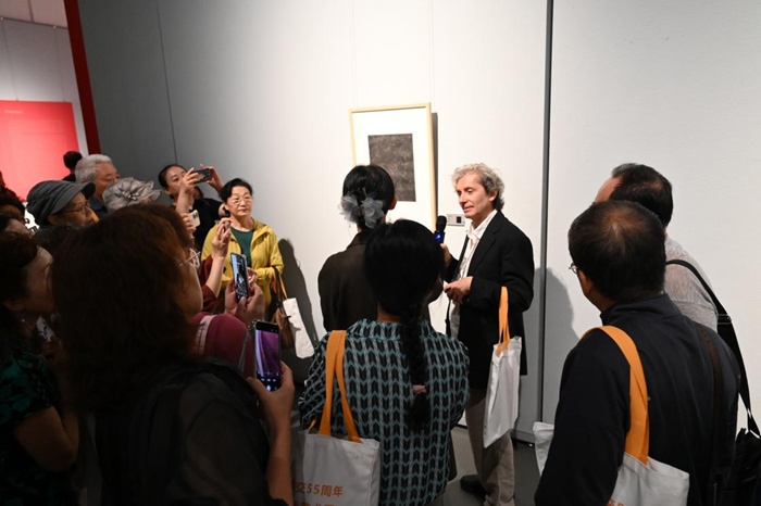 庆祝中意建交55周年 意大利当代艺术展在常州美术馆开幕