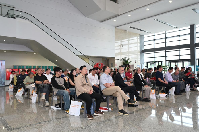 庆祝中意建交55周年 意大利当代艺术展在常州美术馆开幕