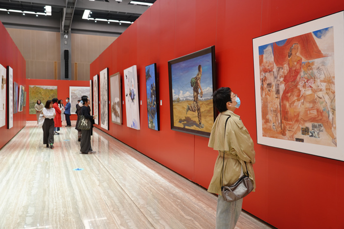 我们：与时代同行——当代中国女艺术家优秀作品展在京举行