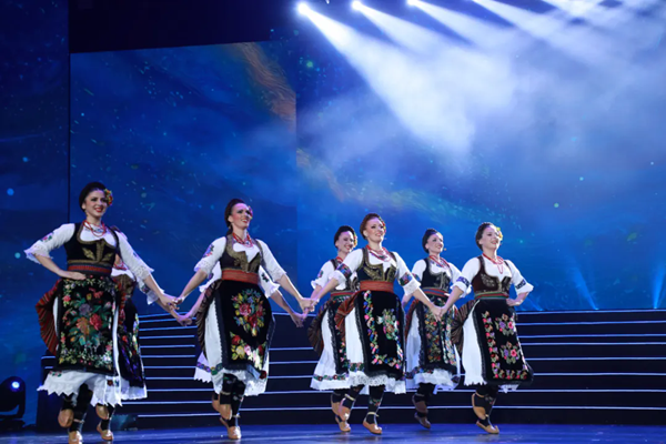 第13届中国国际民间艺术节在广东佛山开幕