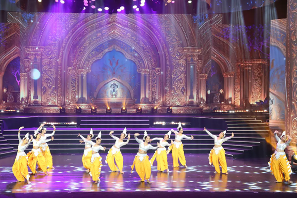 第13届中国国际民间艺术节在广东佛山开幕