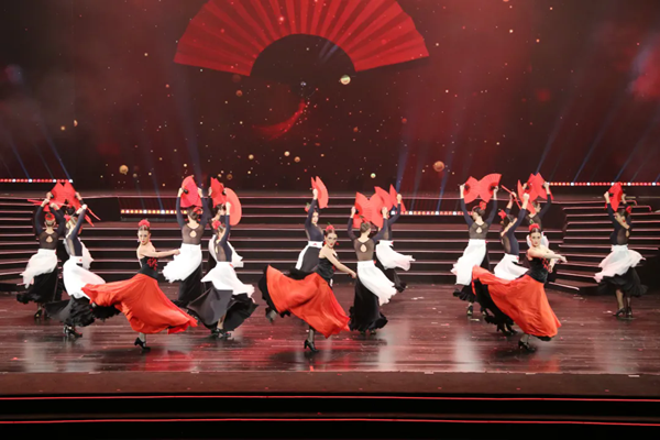 第13届中国国际民间艺术节在广东佛山开幕