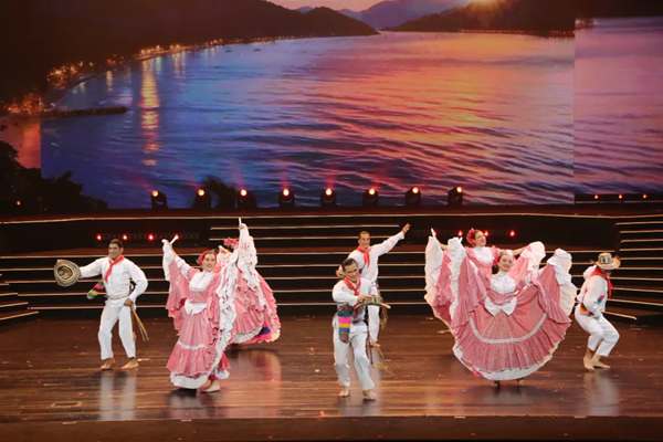 第13届中国国际民间艺术节在广东佛山开幕