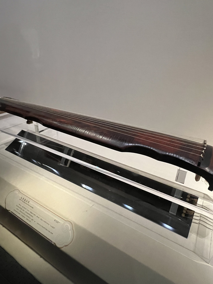 走进故宫百年大展——一件件明星文物背后，是守护传承的故事