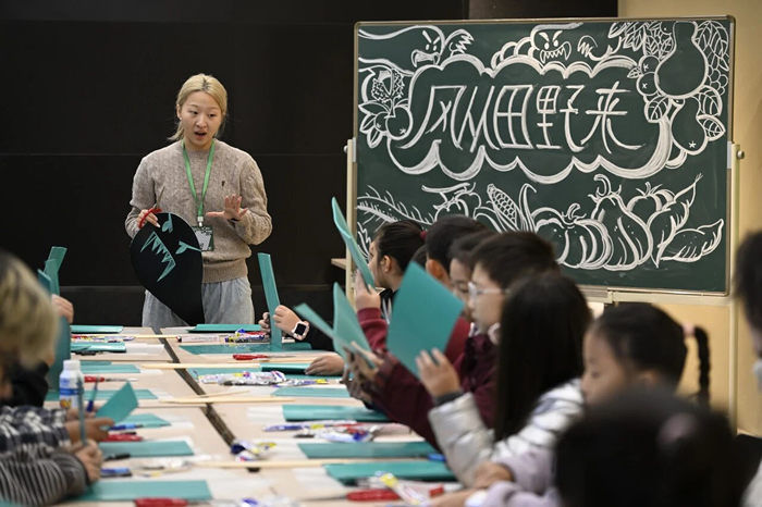 回乡记：大南坡村上演多声部合奏